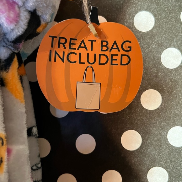 Halloween Kitty Cats in Costumes Plush Throw Blanket + Treat Bag Purple Orange - Picture 7 of 9